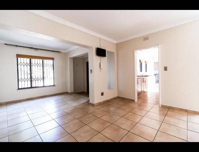 3 BEDROOM HOUSE FOR SALE IN GLENVISTA